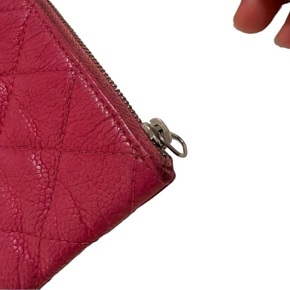 Chanel caviar Quilted pink leather Clutch - Picture 13 of 16